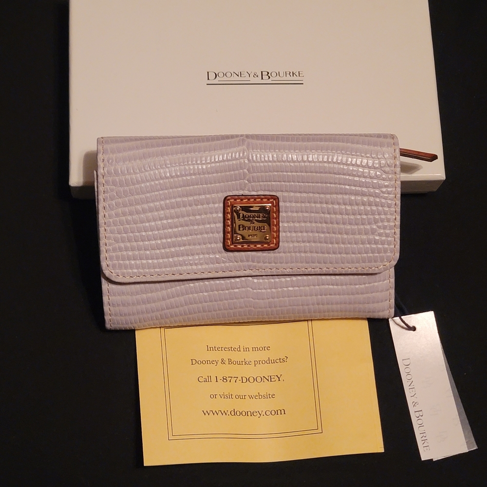 Dooney and Bourke Lizzard Wallet
